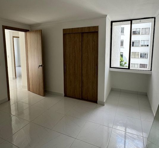 Apartamento de 3 alcobas en venta en El Poblado, Medellín, 107 m² · foto 15 de 20