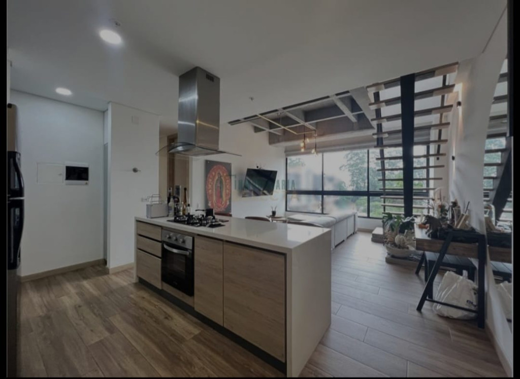Apartamento en venta en Loma Del Escobero, Envigado · foto 3 de 10