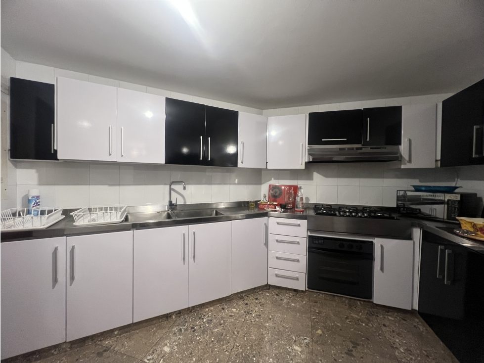 Apartamento en venta en Los Rosales, Bogotá · foto 9 de 24
