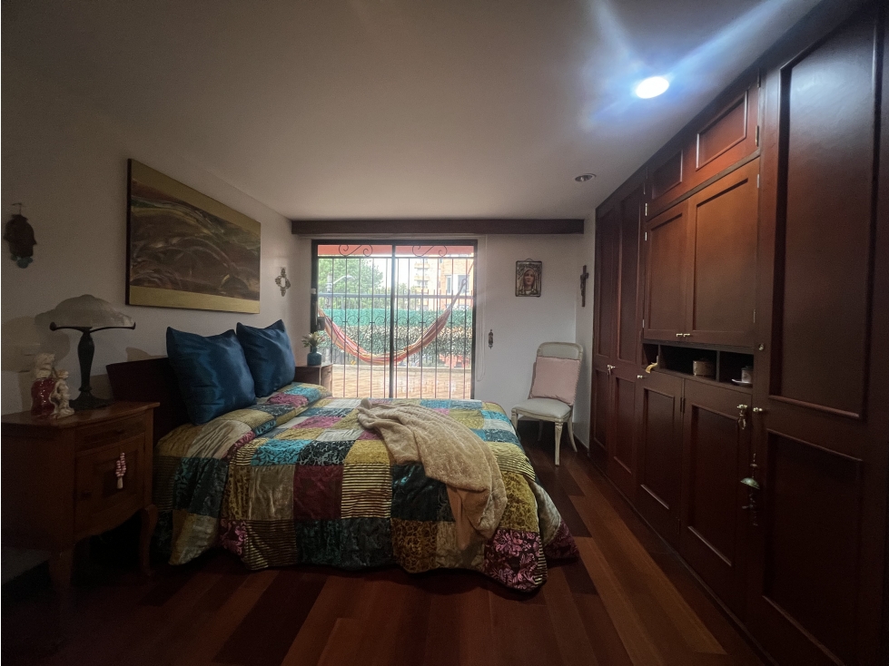 Apartamento en venta en Los Rosales, Bogotá · foto 14 de 24