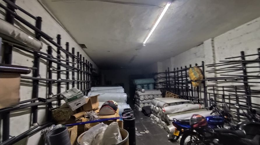 Edificio en venta en La Candelaria, Medellín, 1318 m² · foto 11 de 23