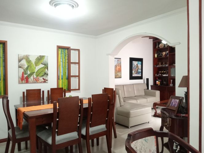 Casa de 3 alcobas en venta en Ciudad Jardin, Cali, 195 m² · foto 11 de 24
