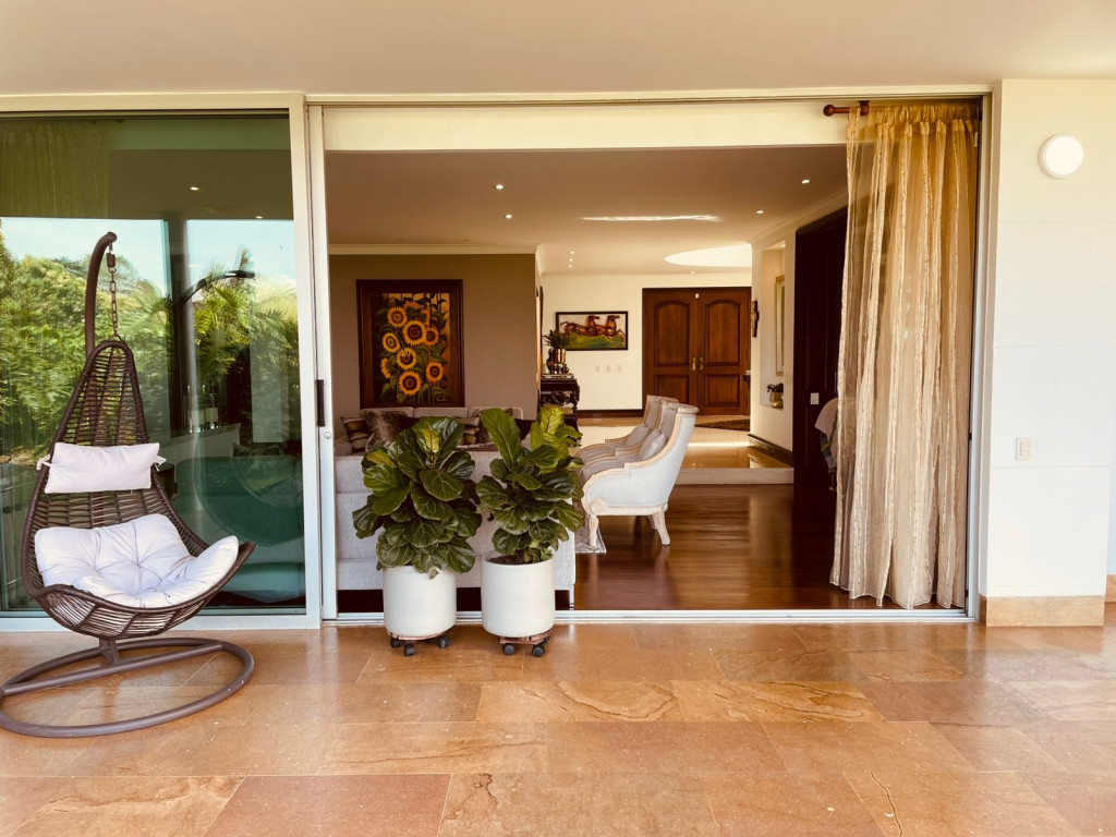 Casa for sale in El Poblado, Medellín [No disponible] 5