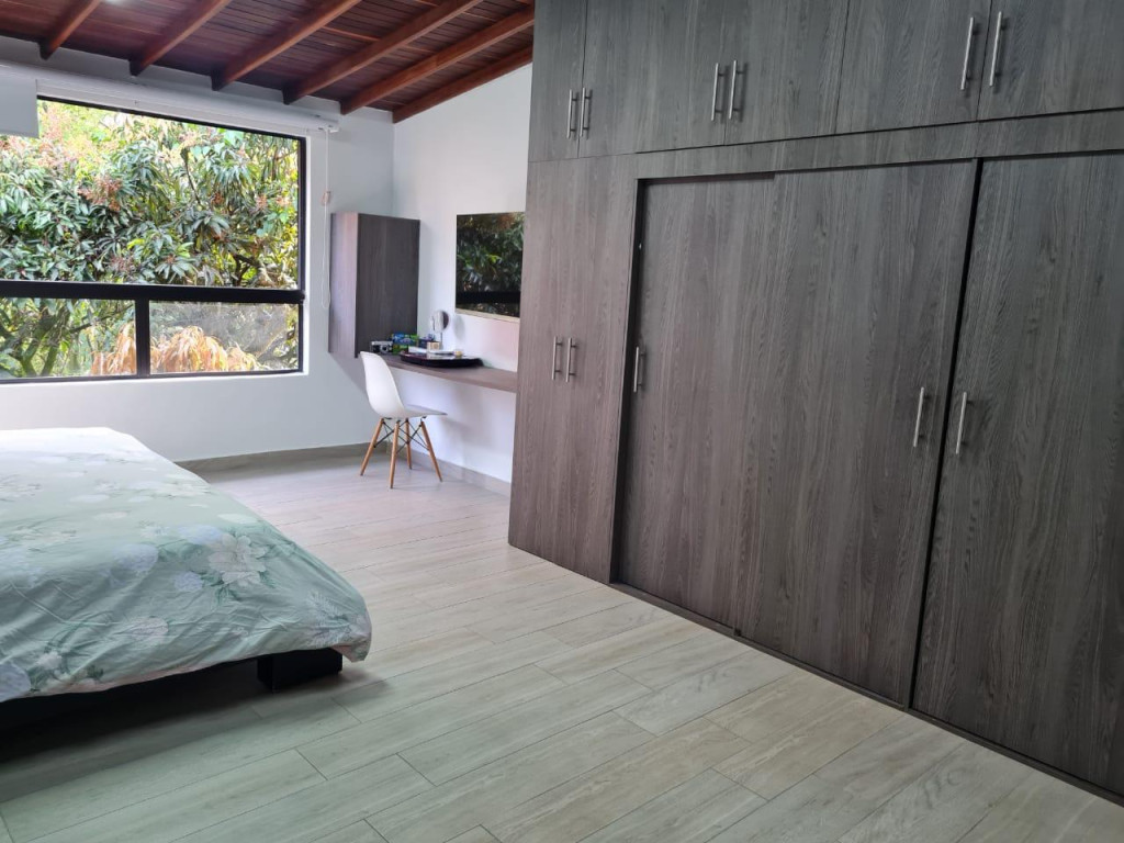 Casa en venta en El Poblado, Medellín [No disponible] 2