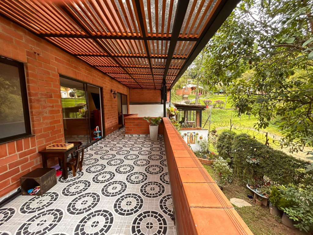 Casa en venta en El Poblado, Medellín [No disponible] 4