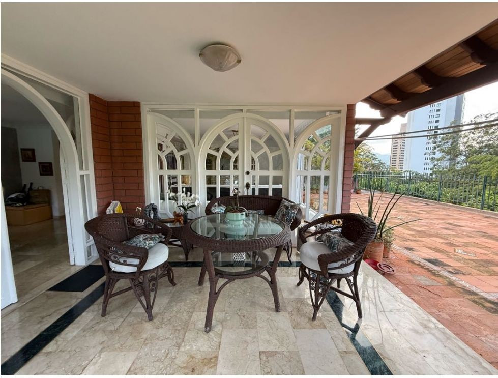 Casa for sale in El Poblado, Medellín [No disponible] 4
