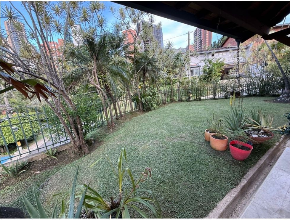 Casa for sale in El Poblado, Medellín [No disponible] 5