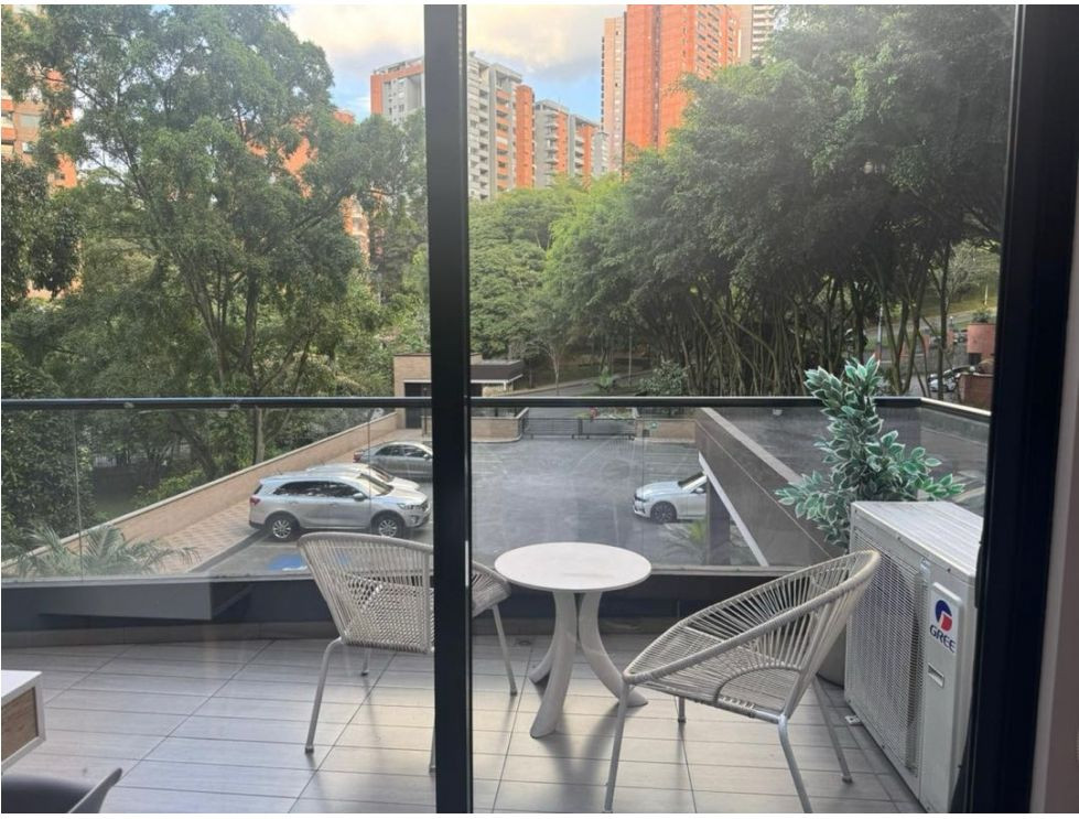 Apartamento en venta en El Poblado, Medellín [No disponible] 3