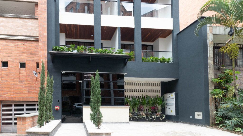 Edificio en venta en Laureles, Medellín [No disponible] 3