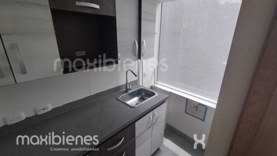 Oficina en arriendo en Las Palmas, Medellín, 50 m² · foto 5 de 9