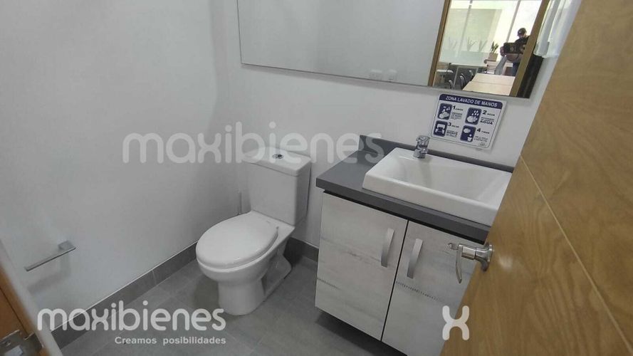 Oficina en arriendo en Las Palmas, Medellín, 50 m² · foto 8 de 9