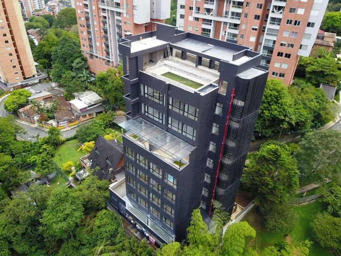 Edificio en venta en Loma Del Esmeraldal, Envigado, 2832 m² · foto 5 de 16