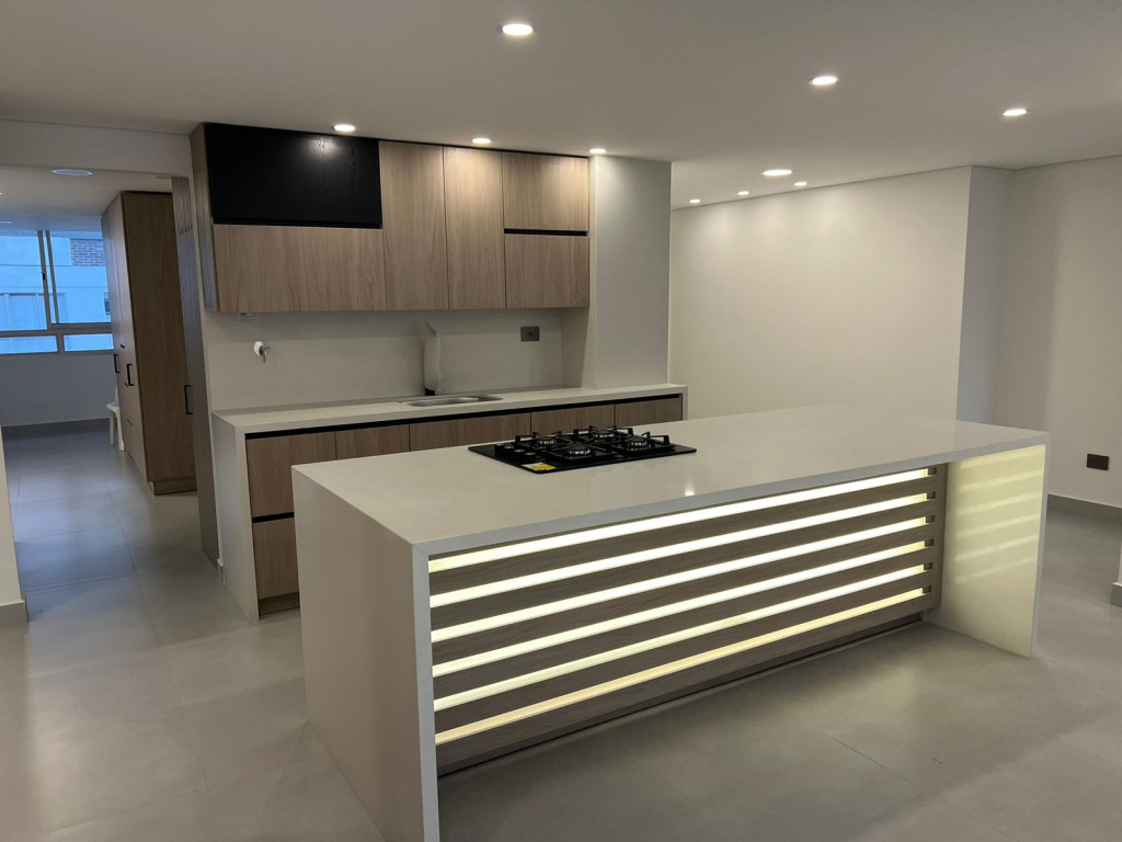 Apartamento en venta en Laureles, Medellín [No disponible] 2