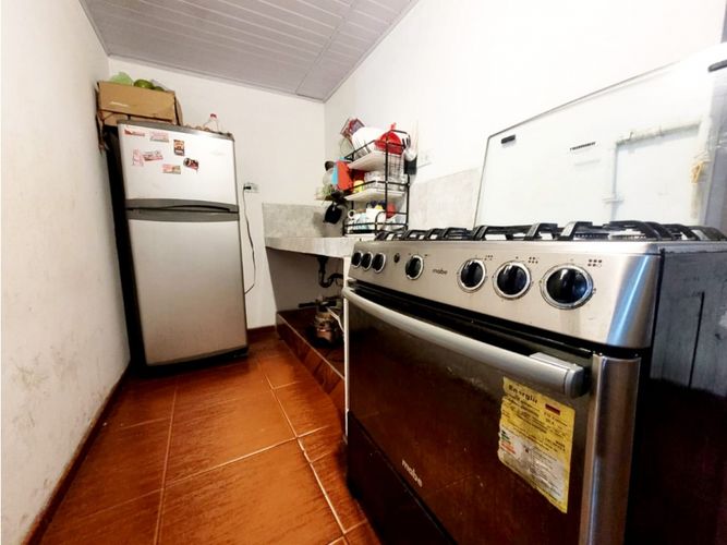Casa de 6 alcobas en venta en Punto  Madrid, Madrid, 180 m² · foto 3 de 21