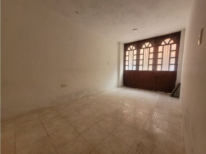 Casa de 6 alcobas en venta en Punto  Madrid, Madrid, 180 m² · foto 8 de 21