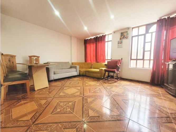 Casa de 6 alcobas en venta en Punto  Madrid, Madrid, 180 m² · foto 15 de 21