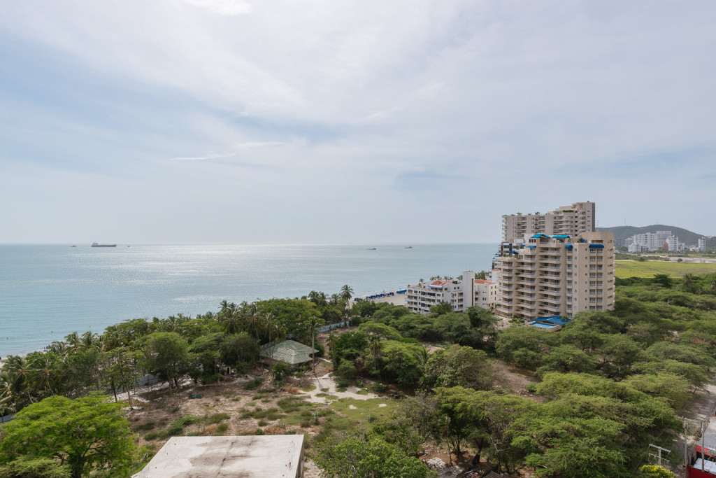 Apartamento en venta en Bello Horizonte, Santa Marta · foto 3 de 24