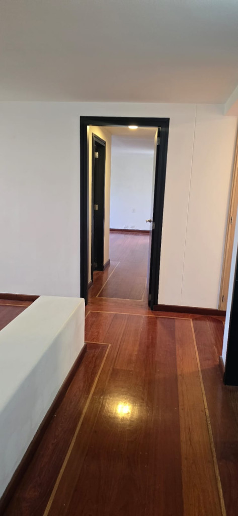 Apartamento en venta en El Poblado, Medellín [No disponible] 2