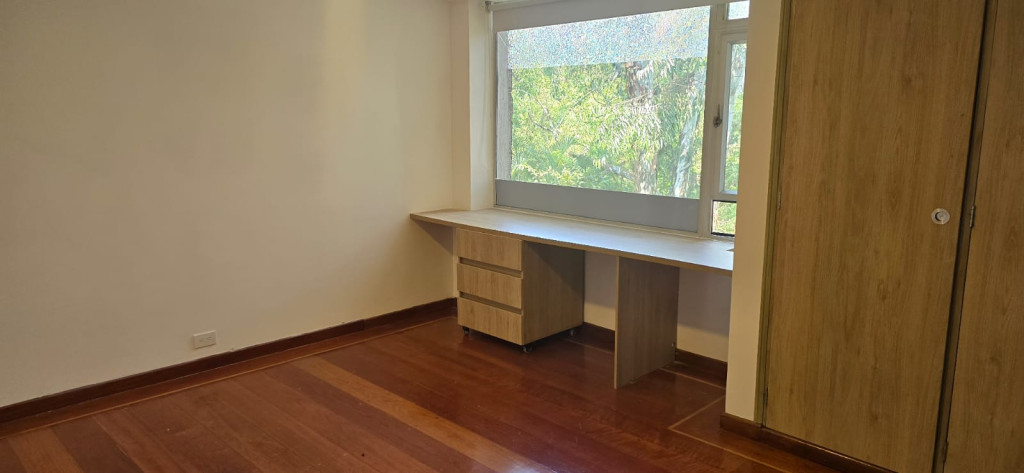 Apartamento en venta en El Poblado, Medellín [No disponible] 3