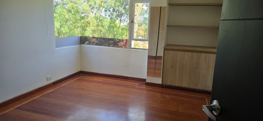 Apartamento en venta en El Poblado, Medellín [No disponible] 5