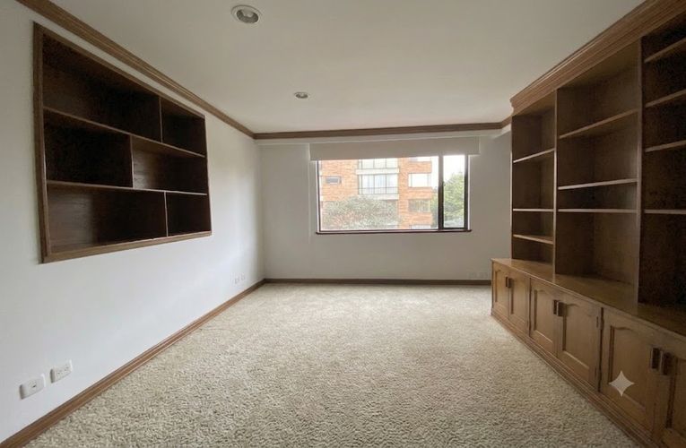 Apartamento en venta en Santa Barbara Central, Bogotá · foto 10 de 21