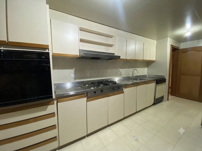 Apartamento en venta en Santa Barbara Central, Bogotá · foto 14 de 21