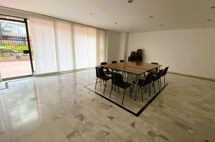 Apartamento en venta en Santa Barbara Central, Bogotá · foto 17 de 21