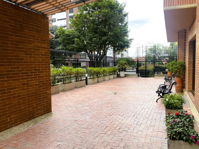 Apartamento en venta en Santa Barbara Central, Bogotá · foto 19 de 21