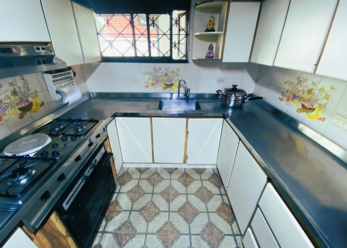 Casa de 4 alcobas en venta en Pontevedra, Bogotá, 251 m² · foto 13 de 24