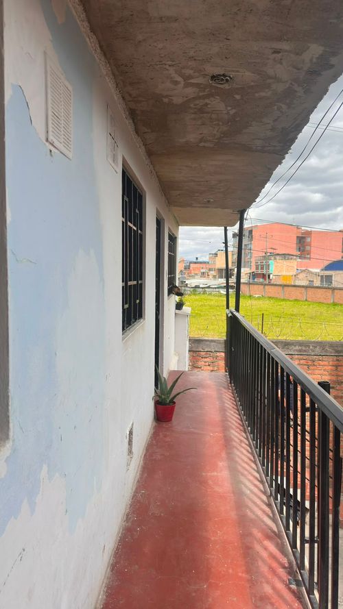 Casa de 4 alcobas en venta en La Magnolia, Madrid, 339 m² · foto 15 de 17