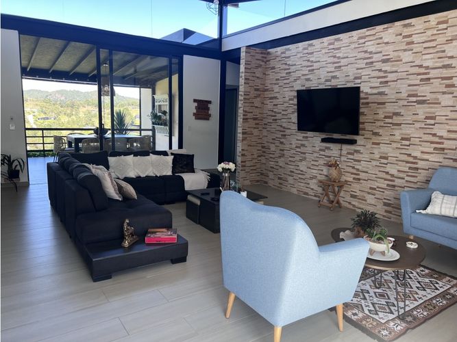Casa de 2 alcobas en venta en Pantanillo, El Retiro, 234 m² · foto 4 de 22