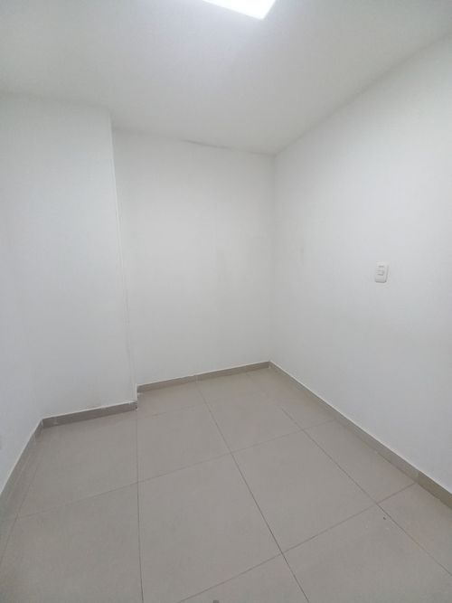 Local en arriendo en Restrepo, Ibagué, 382 m² · foto 8 de 24