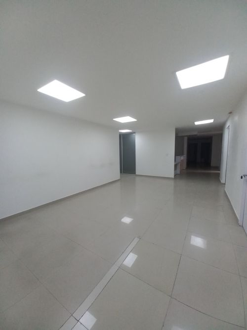 Local en arriendo en Restrepo, Ibagué, 382 m² · foto 10 de 24