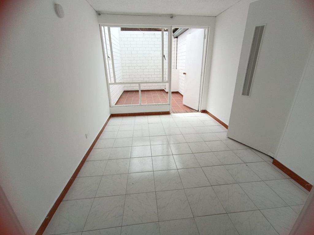 Casa en venta en Modelia Occidental, Bogotá · foto 4 de 22