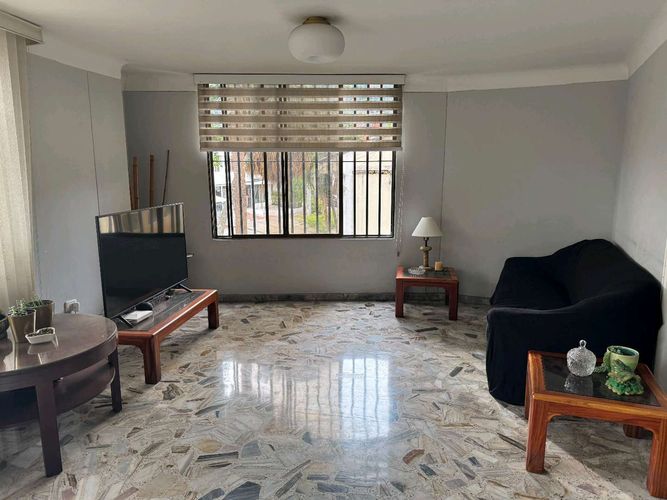 Apartamento en venta en El Bosque, Cali · foto 5 de 24