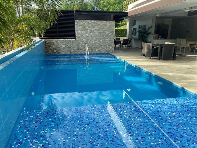 Casa de 7 alcobas en venta en Girardot, Girardot, 340 m² · foto 19 de 21