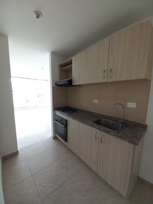 Apartamento de 3 alcobas en venta en Picaleña Y Mirolindo, Ibagué, 73 m² · foto 18 de 24
