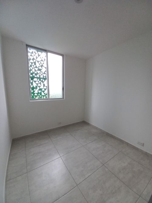 Apartamento de 3 alcobas en venta en Picaleña Y Mirolindo, Ibagué, 78 m² · foto 14 de 24