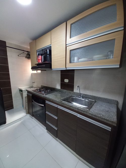 Apartamento de 3 alcobas en venta en Topacio, Ibagué, 66 m² · foto 18 de 24
