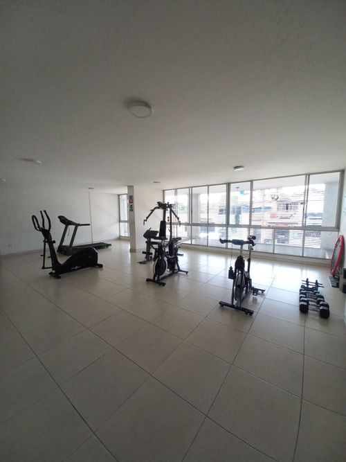 Apartamento de 3 alcobas en venta en Picaleña Y Mirolindo, Ibagué, 79 m² · foto 17 de 21