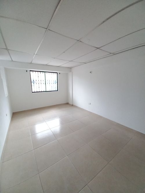 Casa de 3 alcobas en venta en Ub. Altos De Vasconia, Ibagué, 51 m² · foto 13 de 18