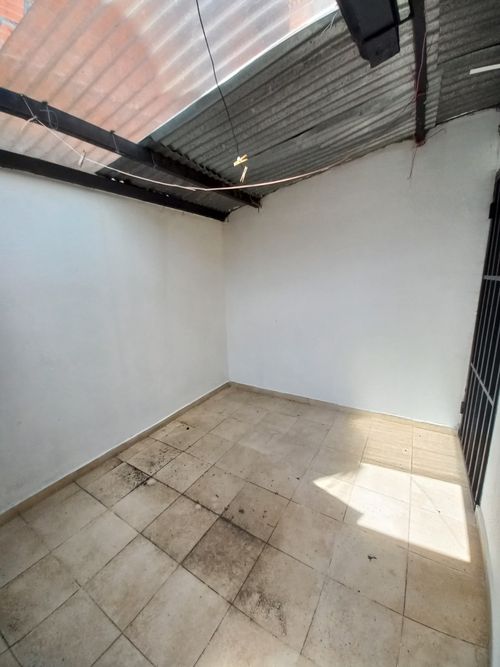 Casa de 3 alcobas en venta en Ub. Altos De Vasconia, Ibagué, 51 m² · foto 18 de 18