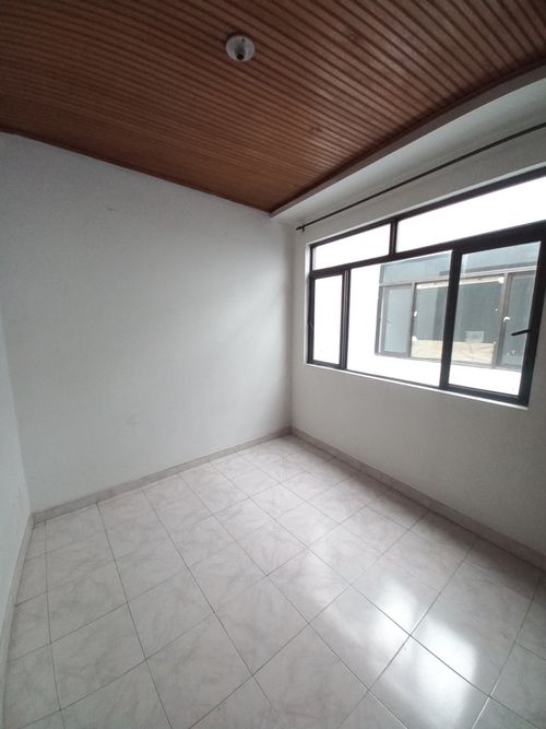 Casa de 6 alcobas en venta en Miramar, Ibagué, 283 m² · foto 22 de 24
