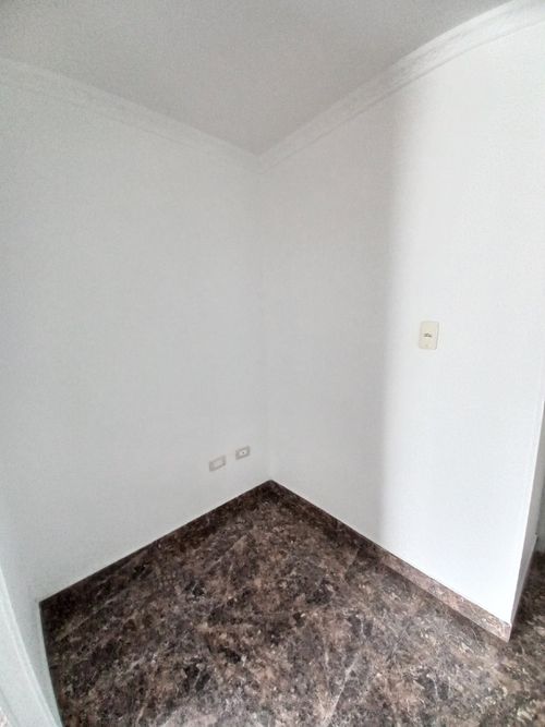 Apartamento de 3 alcobas en venta en Picaleña Y Mirolindo, Ibagué, 79 m² · foto 15 de 21