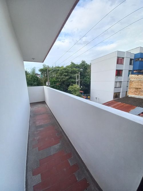 Apartamento de 3 alcobas en venta en Picaleña Y Mirolindo, Ibagué, 79 m² · foto 16 de 21