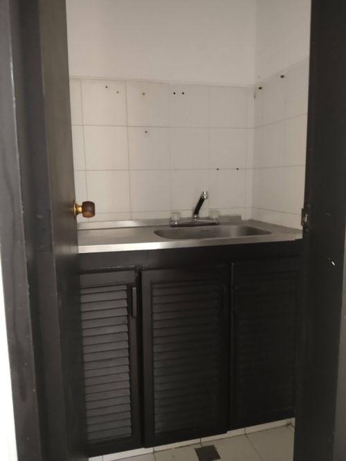 Local en arriendo en San Pedro, Cali, 30 m² · foto 13 de 24