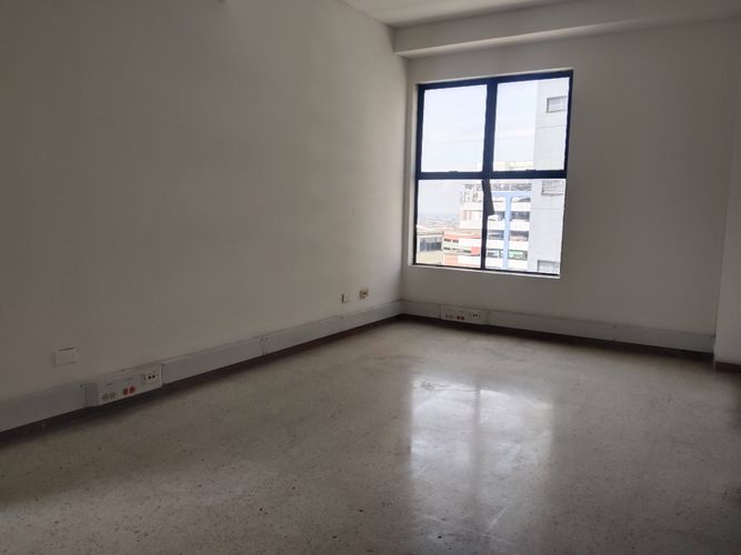 Local en arriendo en San Pedro, Cali, 30 m² · foto 15 de 24