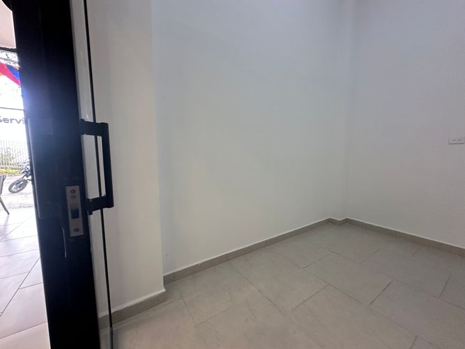 Local en arriendo en Laureles, Armenia, 15 m² · foto 3 de 7
