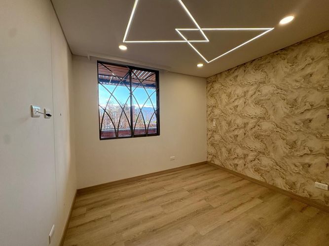 Apartamento de 3 alcobas en venta en Vegas De San Jose, Sabaneta, 135 m² · foto 7 de 20
