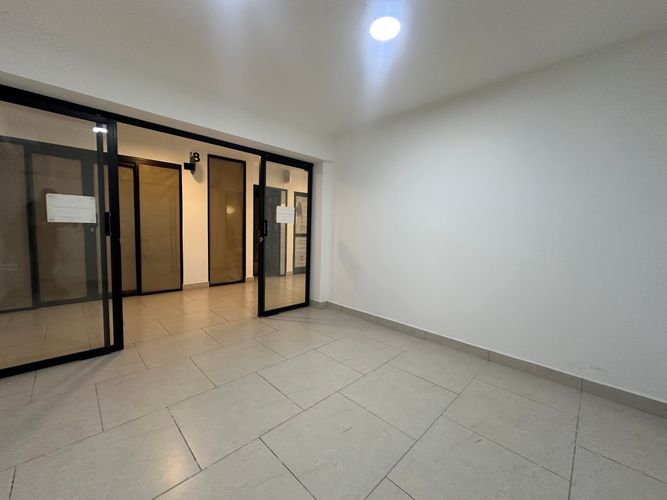 Local en arriendo en Laureles, Armenia, 12 m² · foto 5 de 7